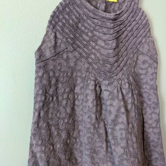 Free People Tank Top Floral Design Scoop Neck Size Medium Lavender - Picture 6 of 7